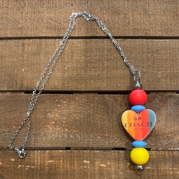 Handmade Necklace - Picture 1 of 1